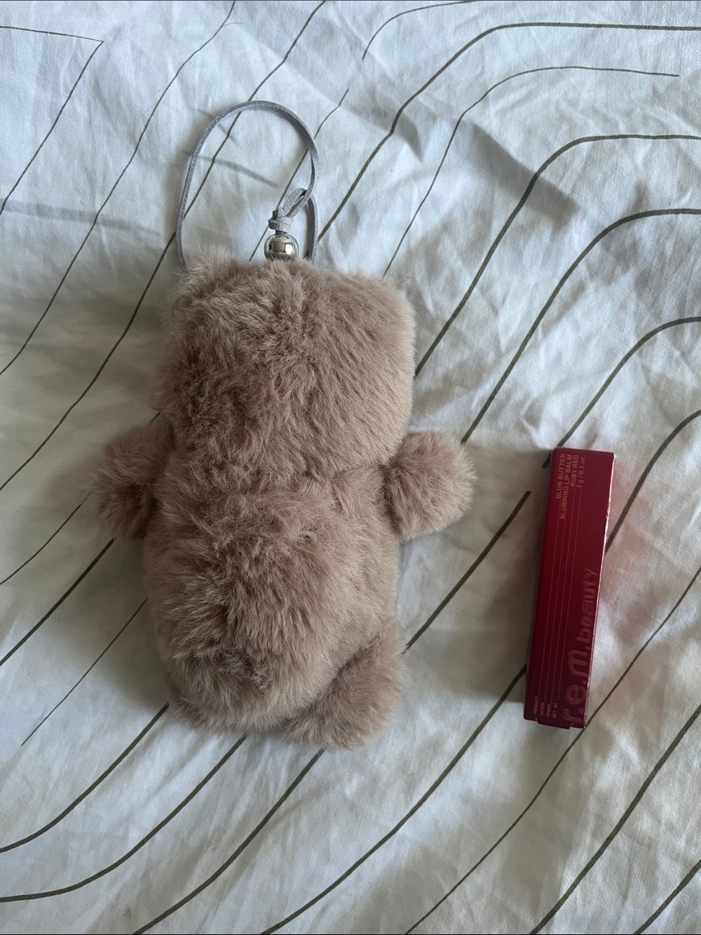 NWOT r.e.m beauty bear & glossy balm bundle - Picture 3 of 7
